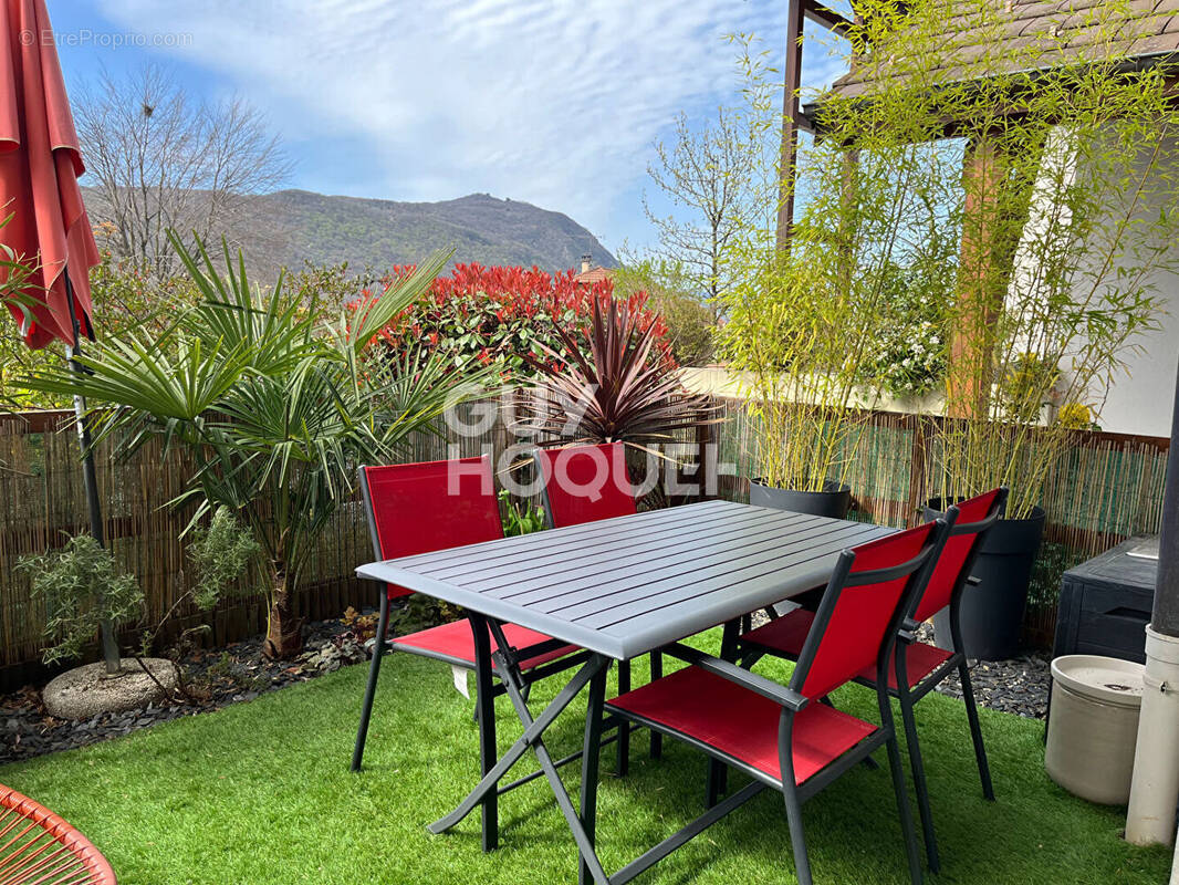Appartement à GRESY-SUR-AIX