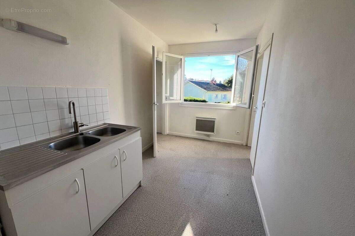 Appartement à CHASSELAY