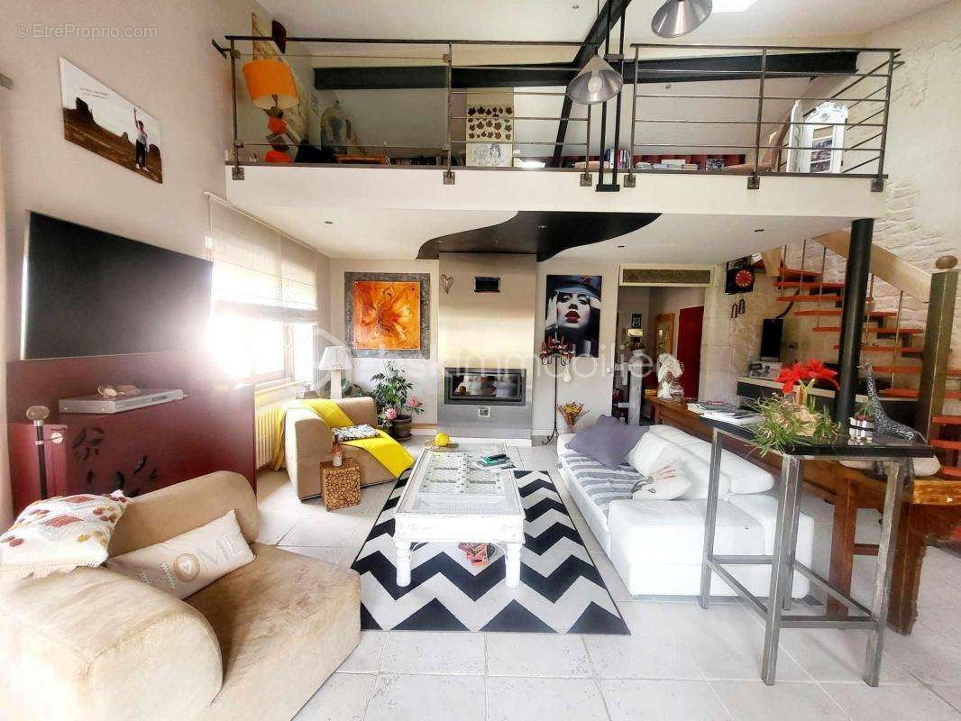 Maison à PRIVAS