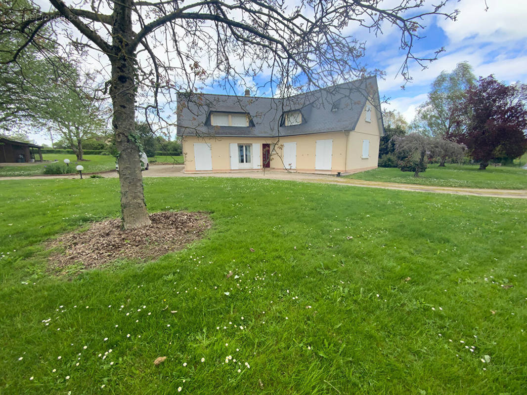 Maison à CHATEAU-GONTIER