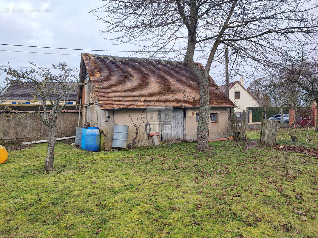 Maison à BEAUMONT-LE-ROGER