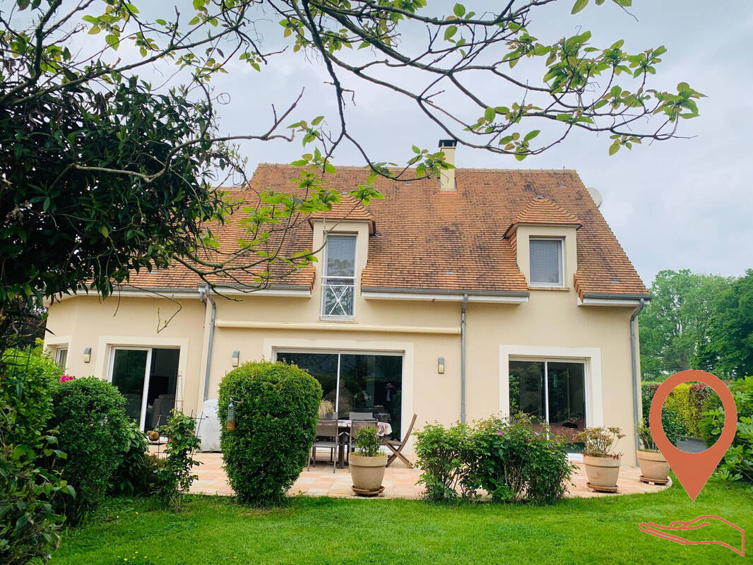Maison à PONT-L&#039;EVEQUE