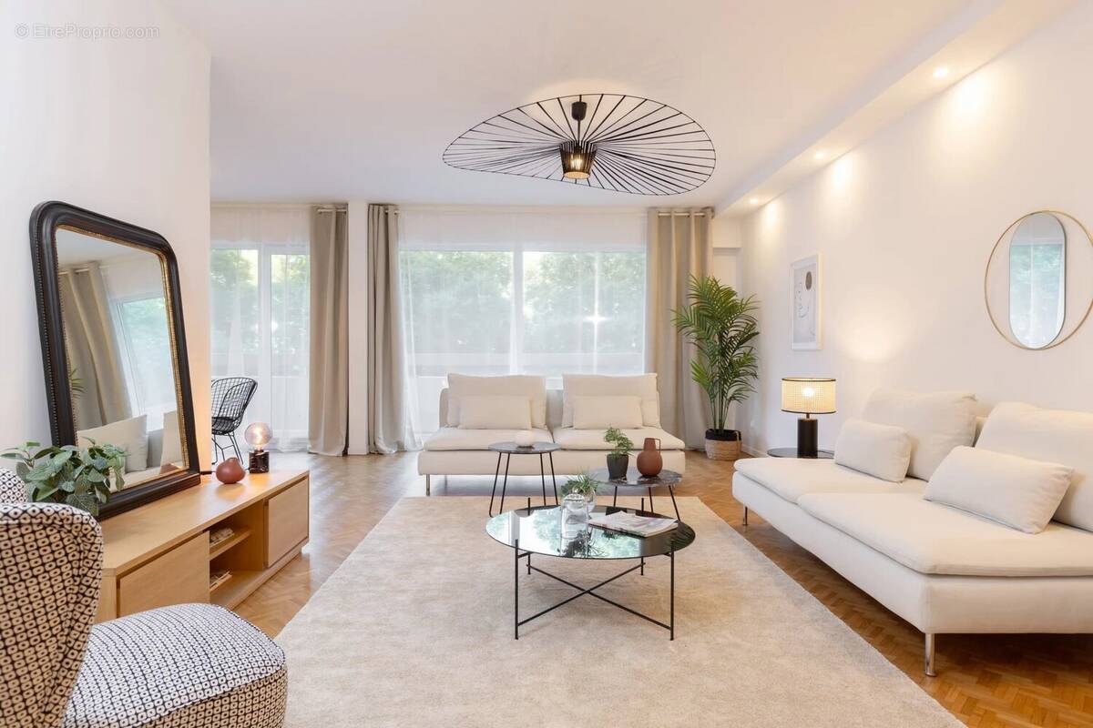 Appartement à MARSEILLE-8E