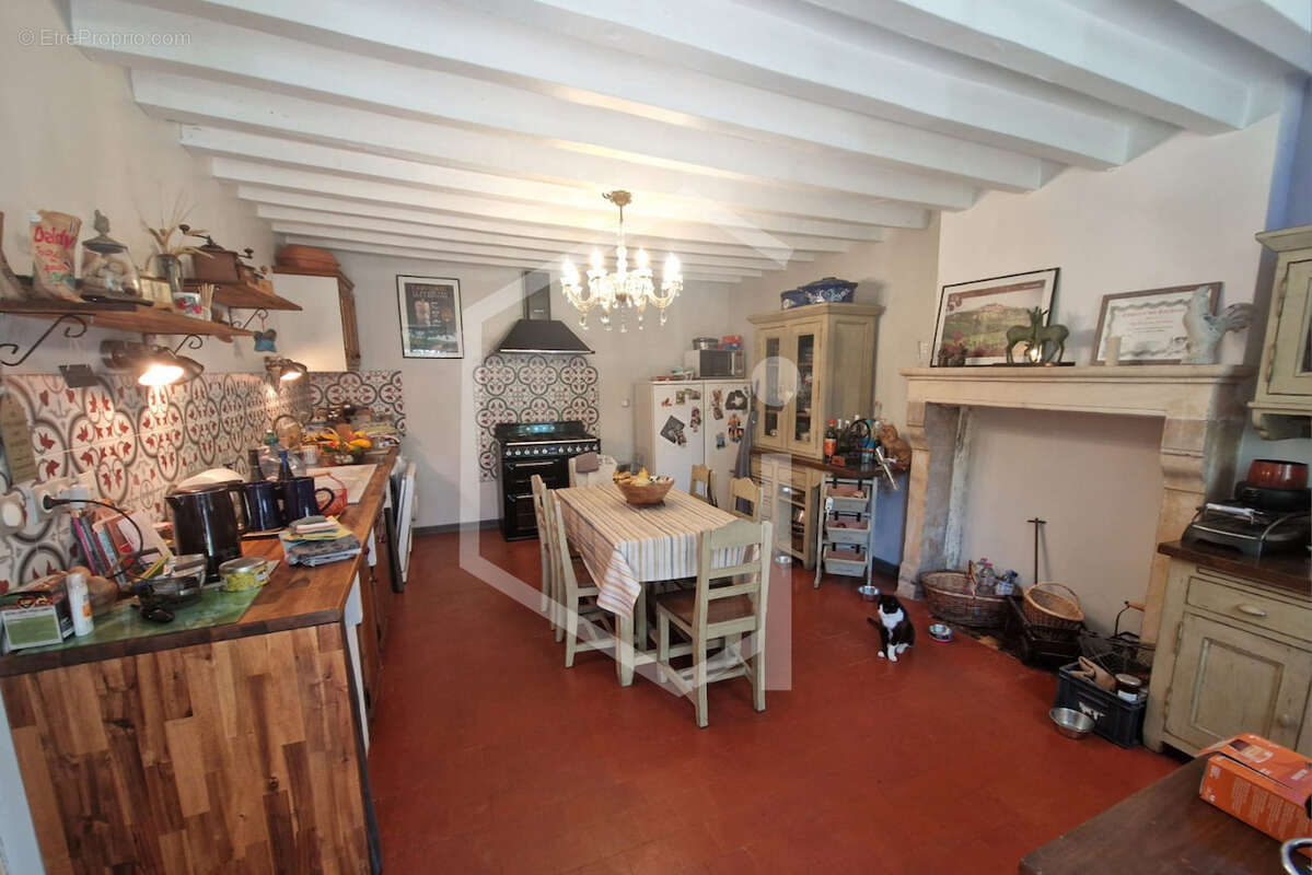 Maison à MENETOU-RATEL
