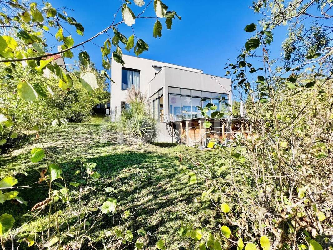 Maison à ENVAL