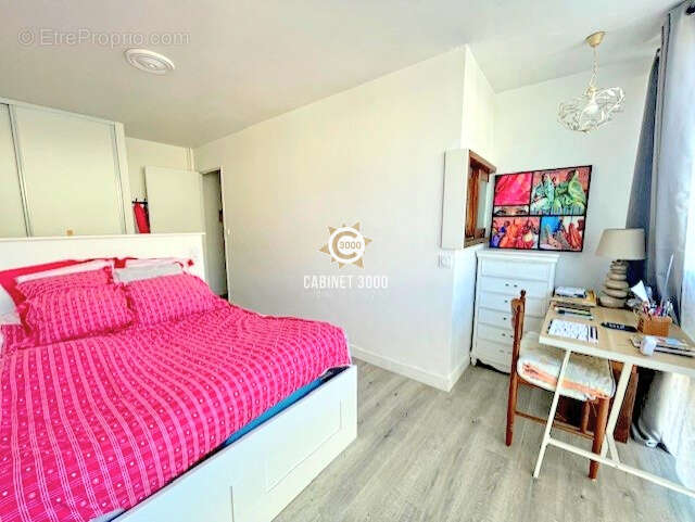 Appartement à HYERES
