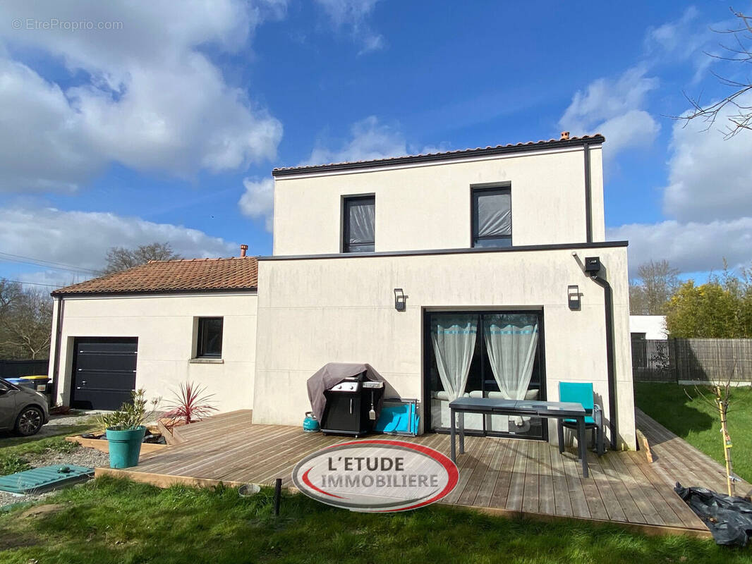 Photo 1 - Maison à CARQUEFOU