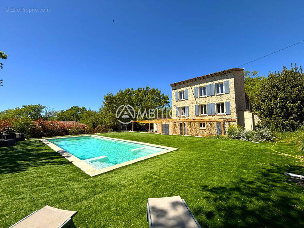 Maison à FAYENCE