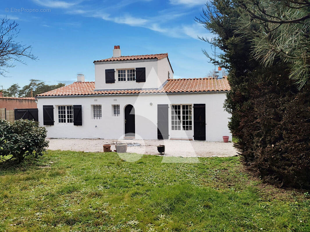 Maison à LA PLAINE-SUR-MER