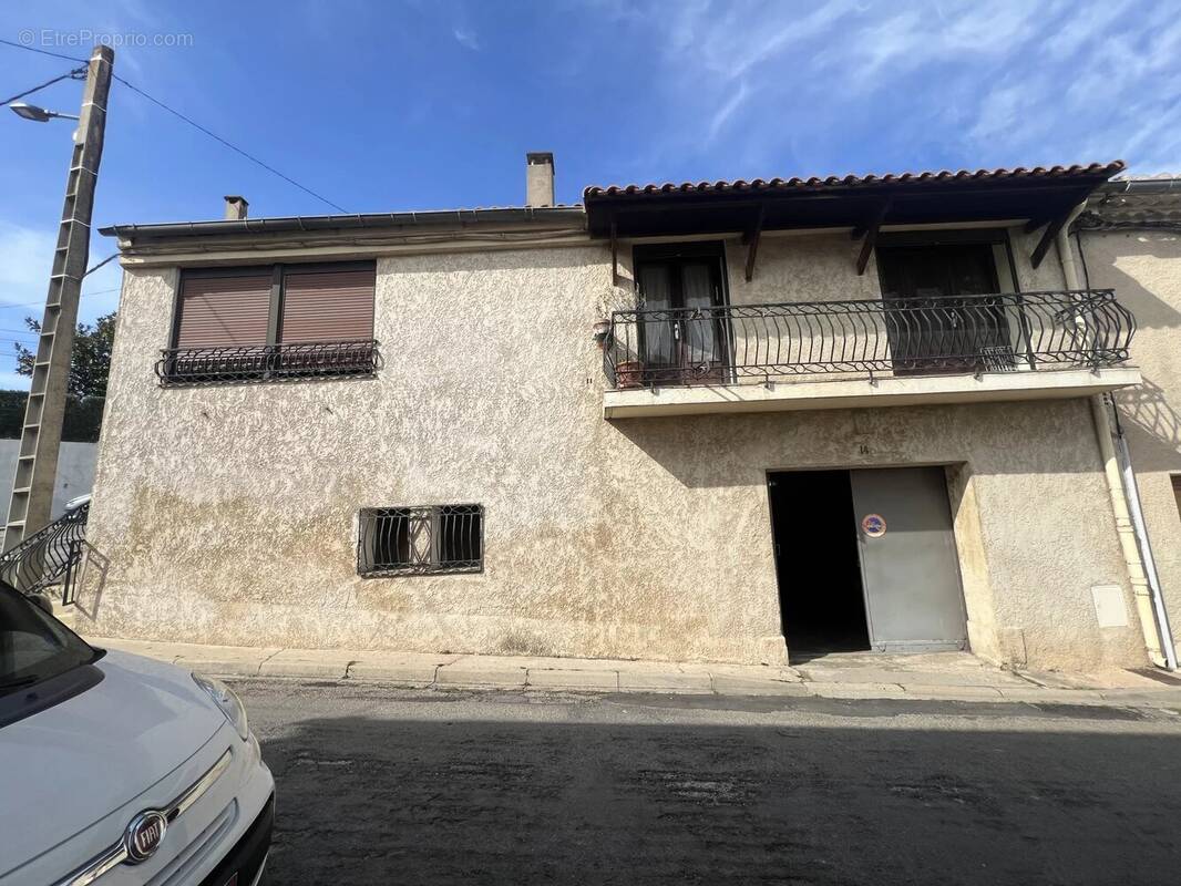 Maison à SAINT-GILLES