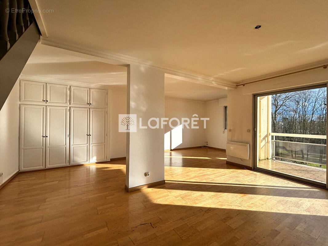 Appartement à MEULAN