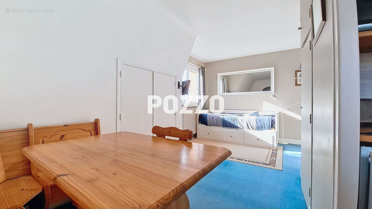 Appartement à COURSEULLES-SUR-MER