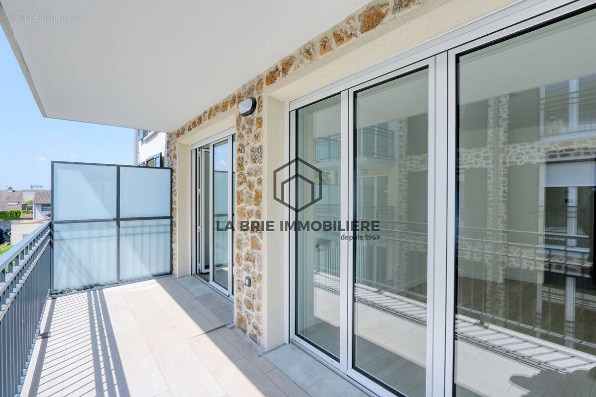Appartement à VILLIERS-SUR-MARNE