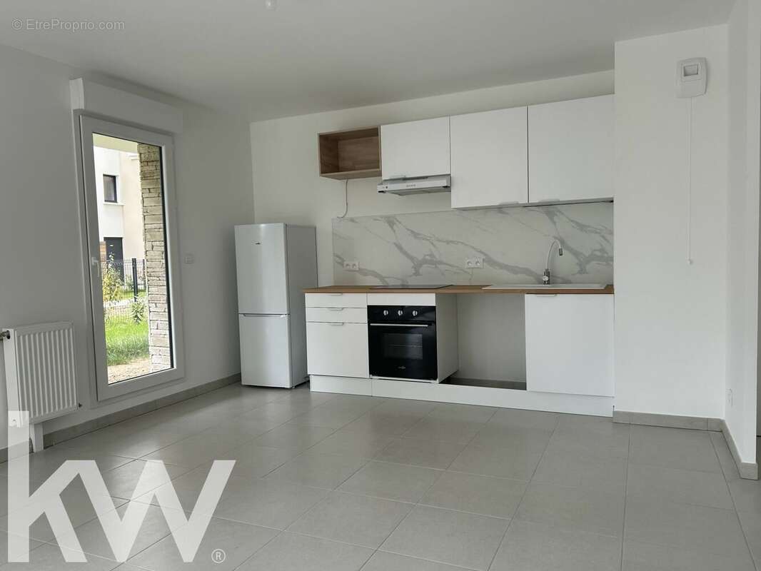 Appartement à SAINT-JEAN-DE-LA-RUELLE