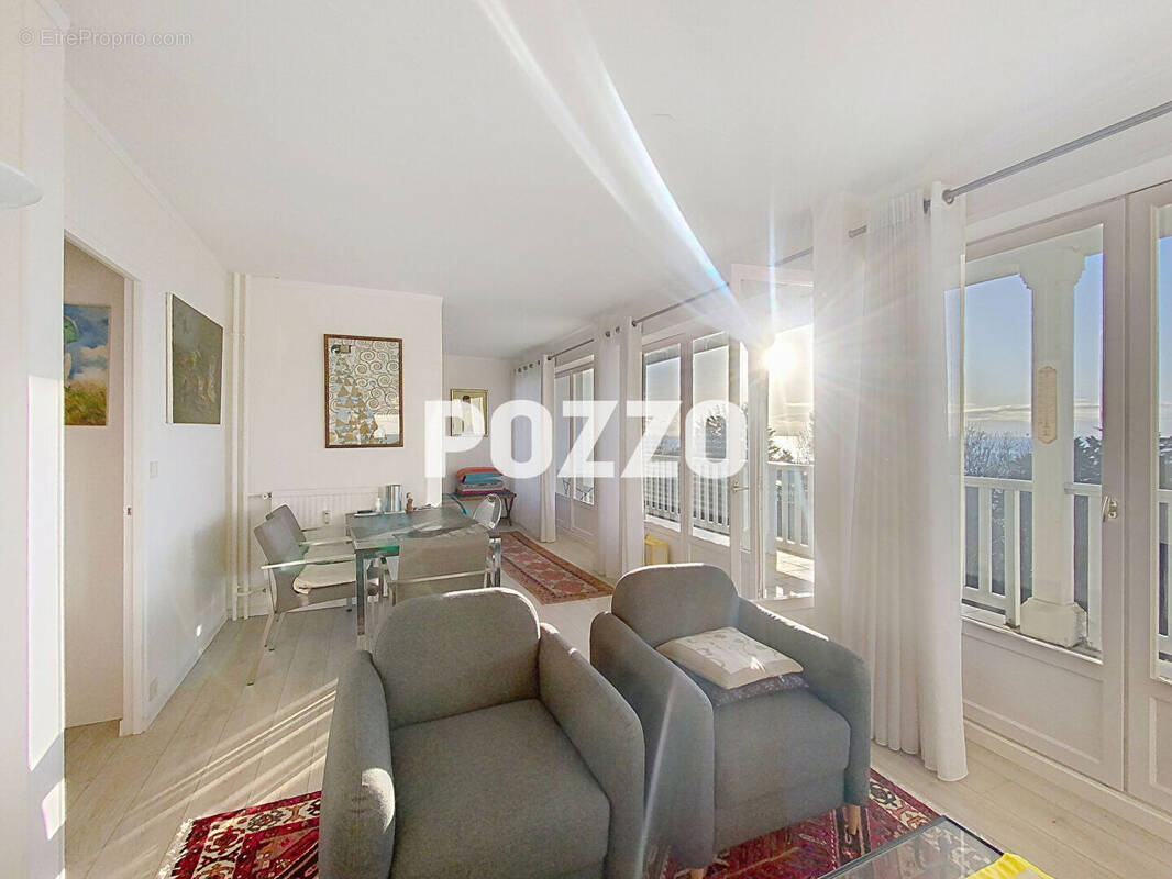 Appartement à TROUVILLE-SUR-MER