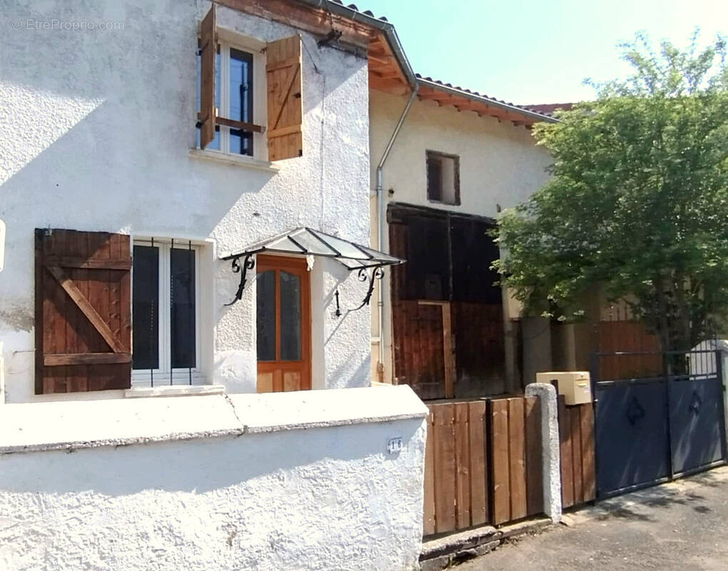 Maison à RIS