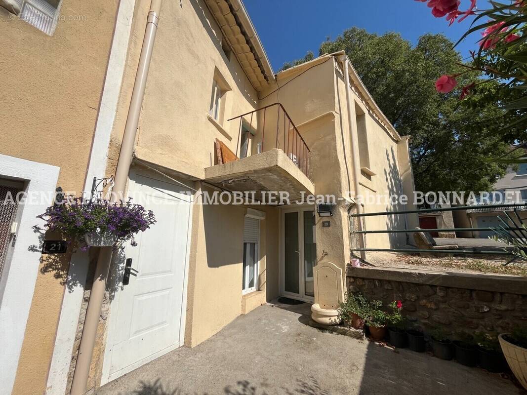 Maison à TULETTE