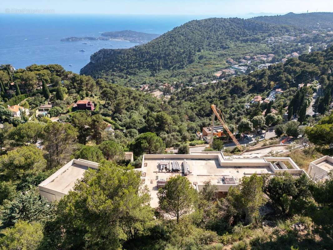 Maison à EZE