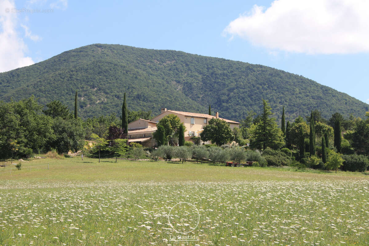 Maison à DIEULEFIT