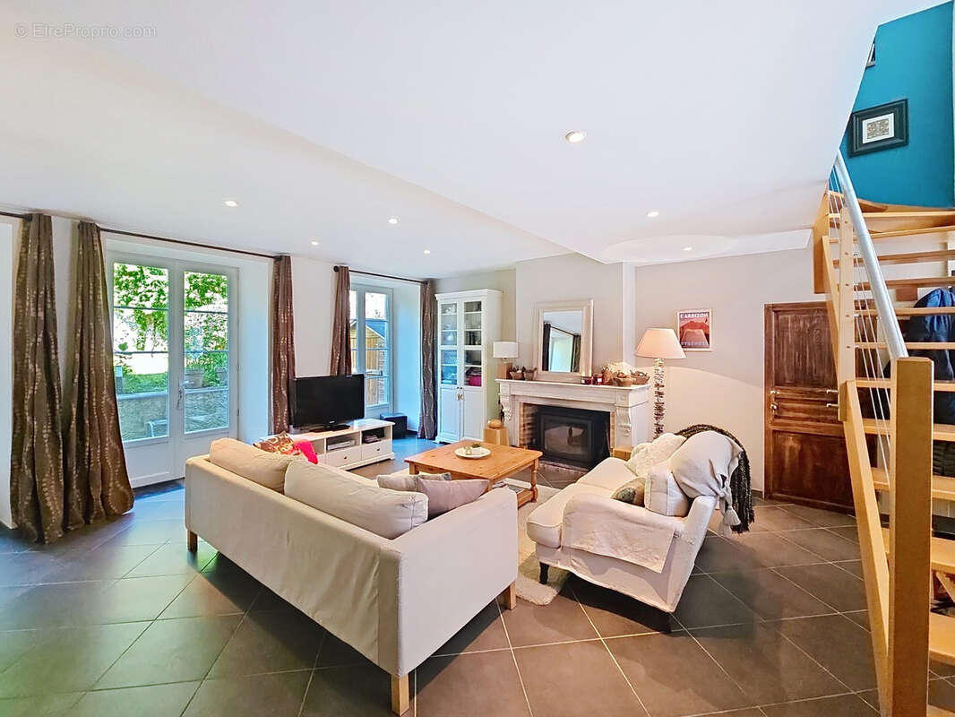Appartement à ARREAU