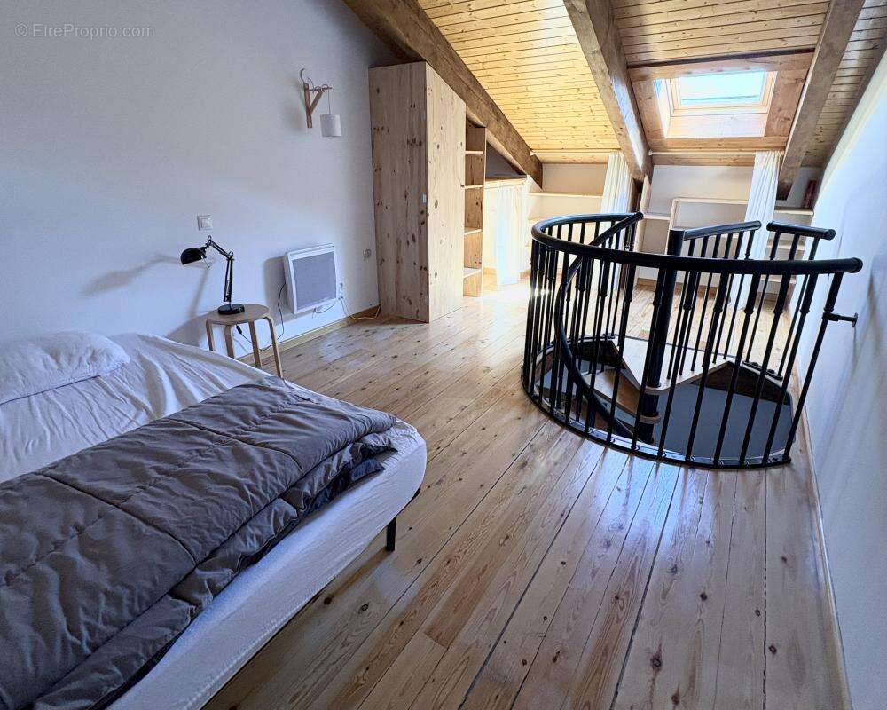 Appartement à FONT-ROMEU-ODEILLO-VIA