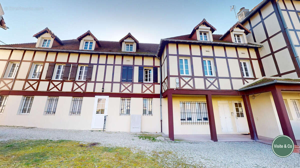 Appartement à DIVES-SUR-MER