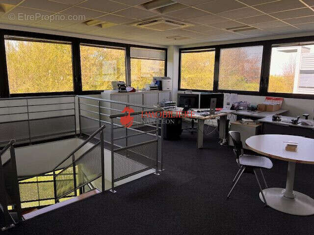 Bureau Premier 2 - Commerce à MULHOUSE