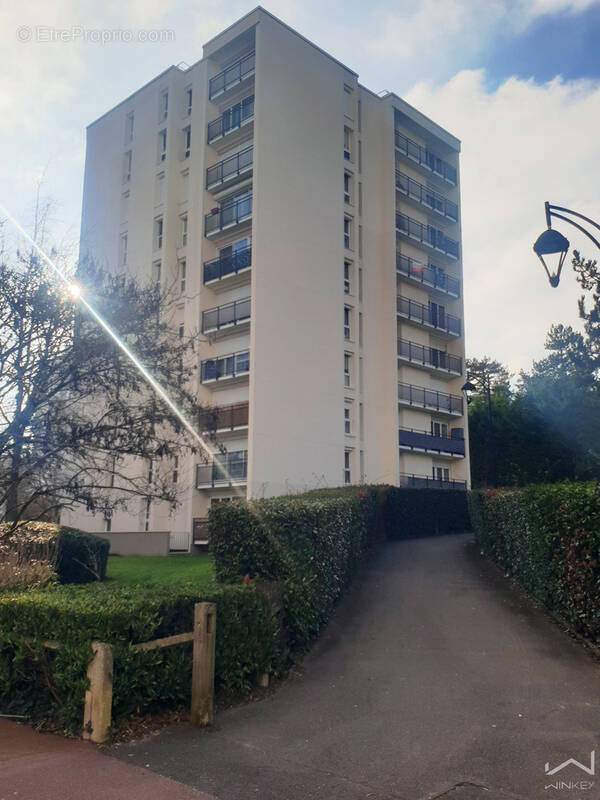 Appartement à EPINAY-SOUS-SENART