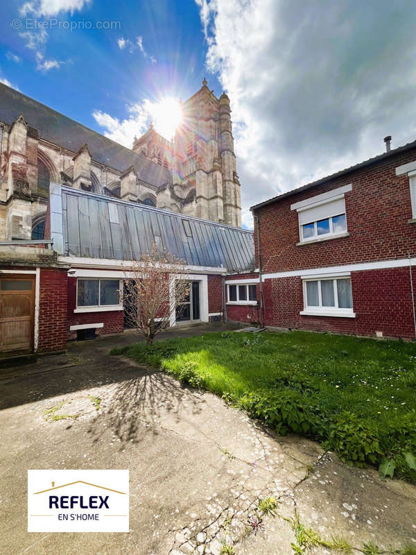 Appartement à CORBIE