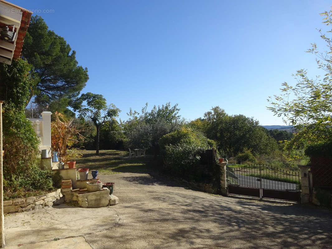 Maison à LEDIGNAN