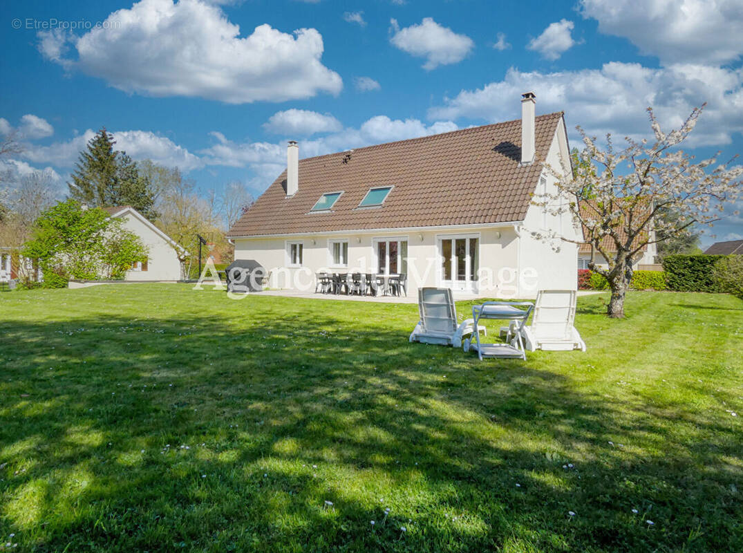 Maison à MAUREPAS