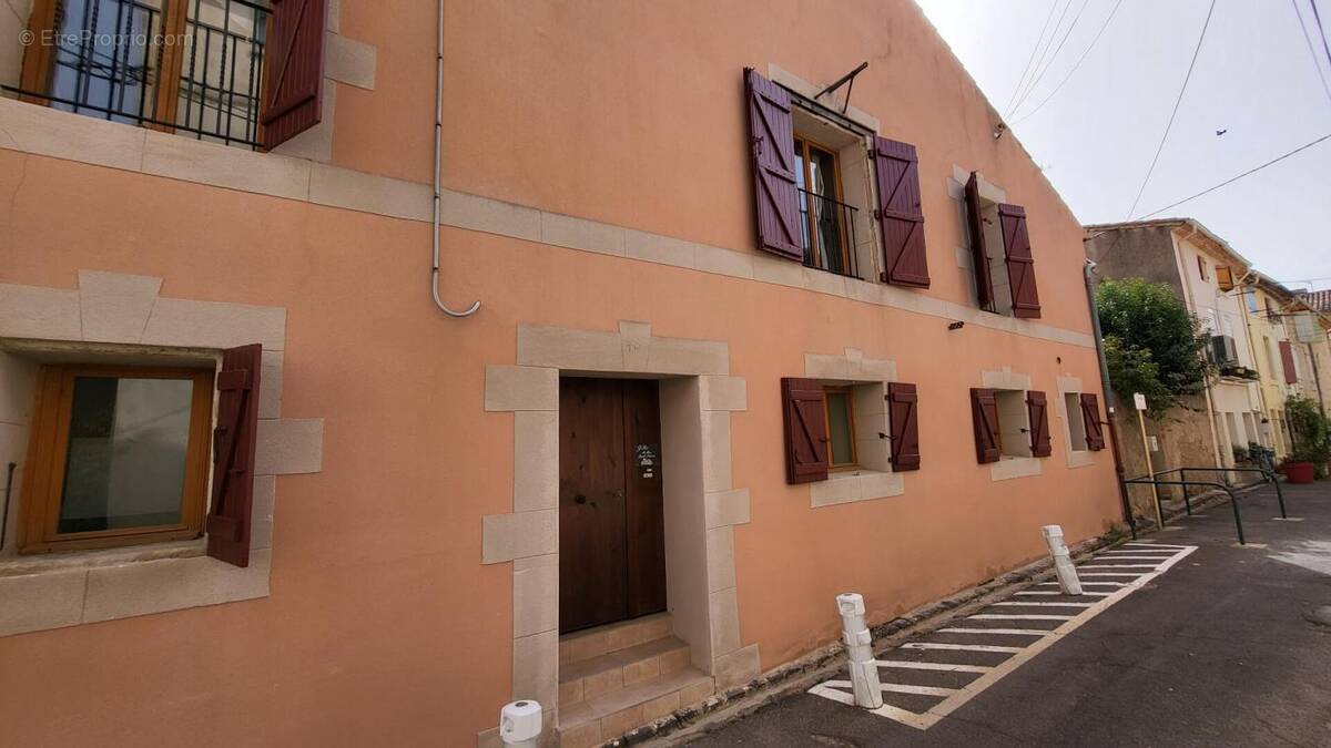 Maison à VILLENEUVE-LES-BEZIERS