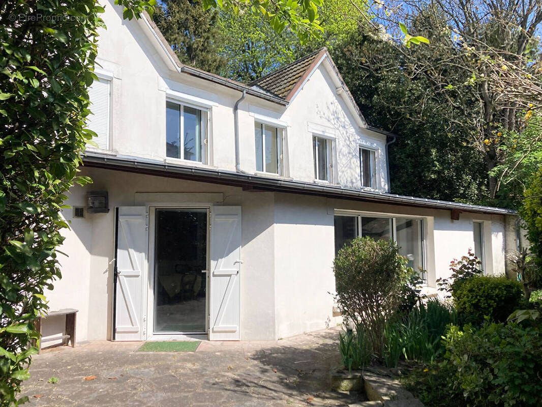 Maison à ENGHIEN-LES-BAINS