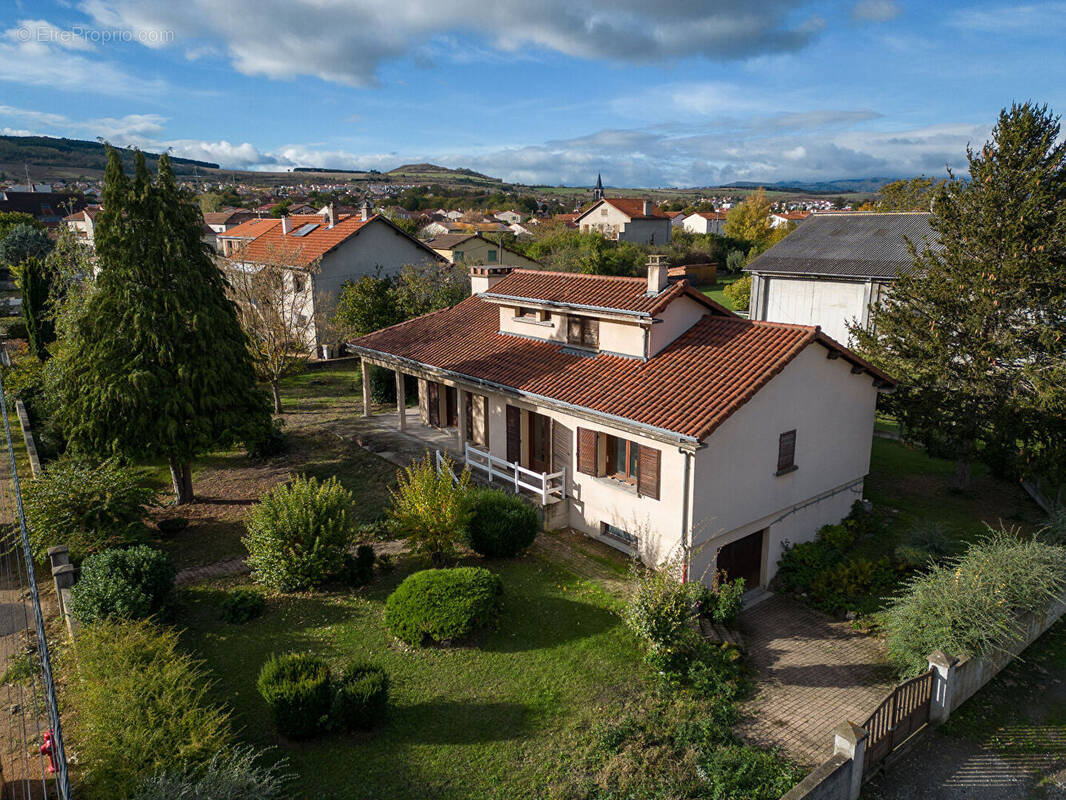 Maison à LEMPDES