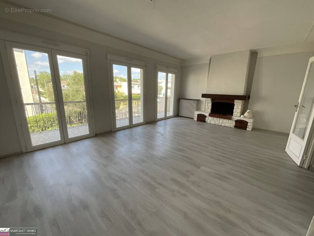 Appartement à BEZIERS