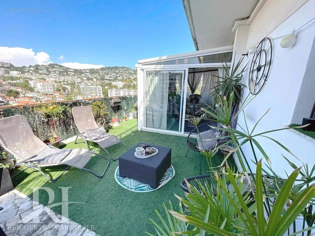 Appartement à LE CANNET