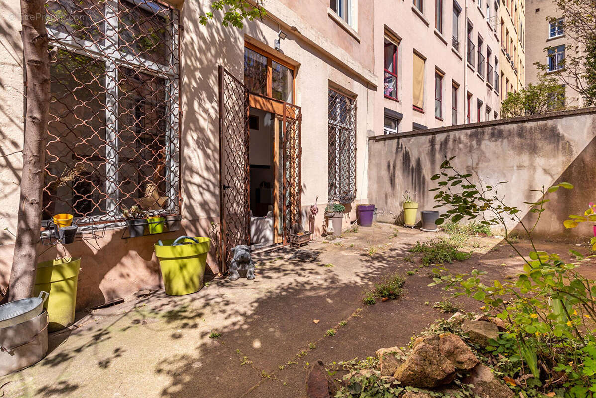 Appartement à LYON-1E
