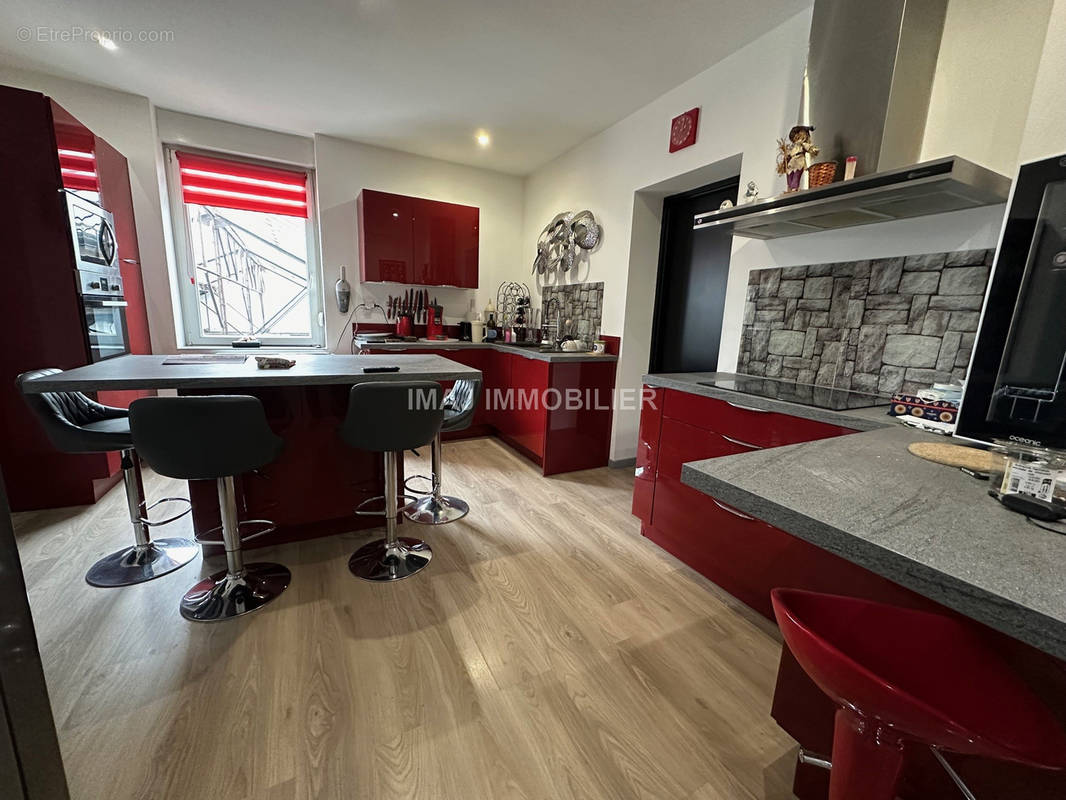 Appartement à THAON-LES-VOSGES