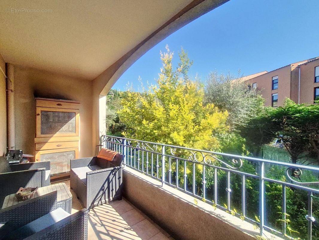 Appartement à MOUGINS