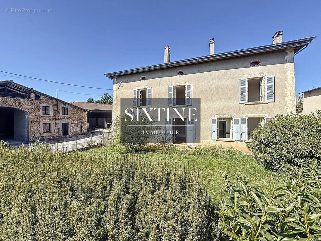 Maison à BEAUREPAIRE