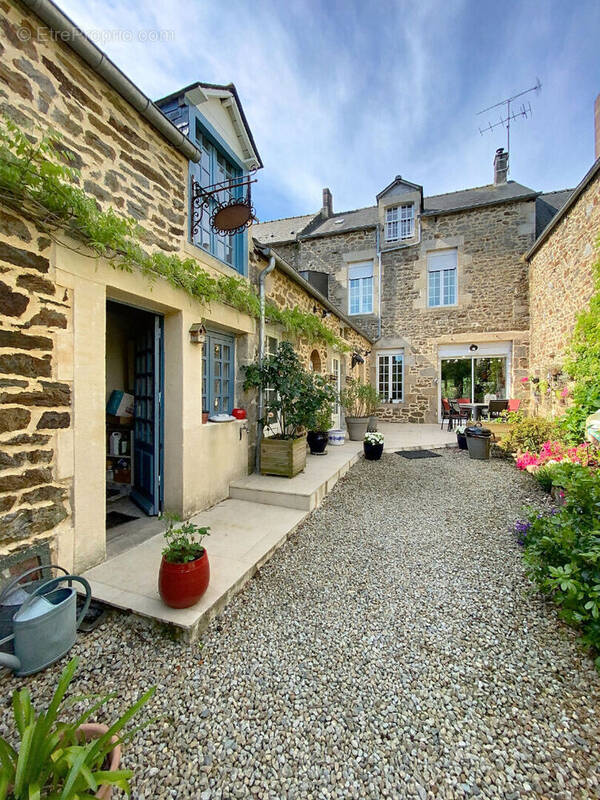 Maison à PLANCOET