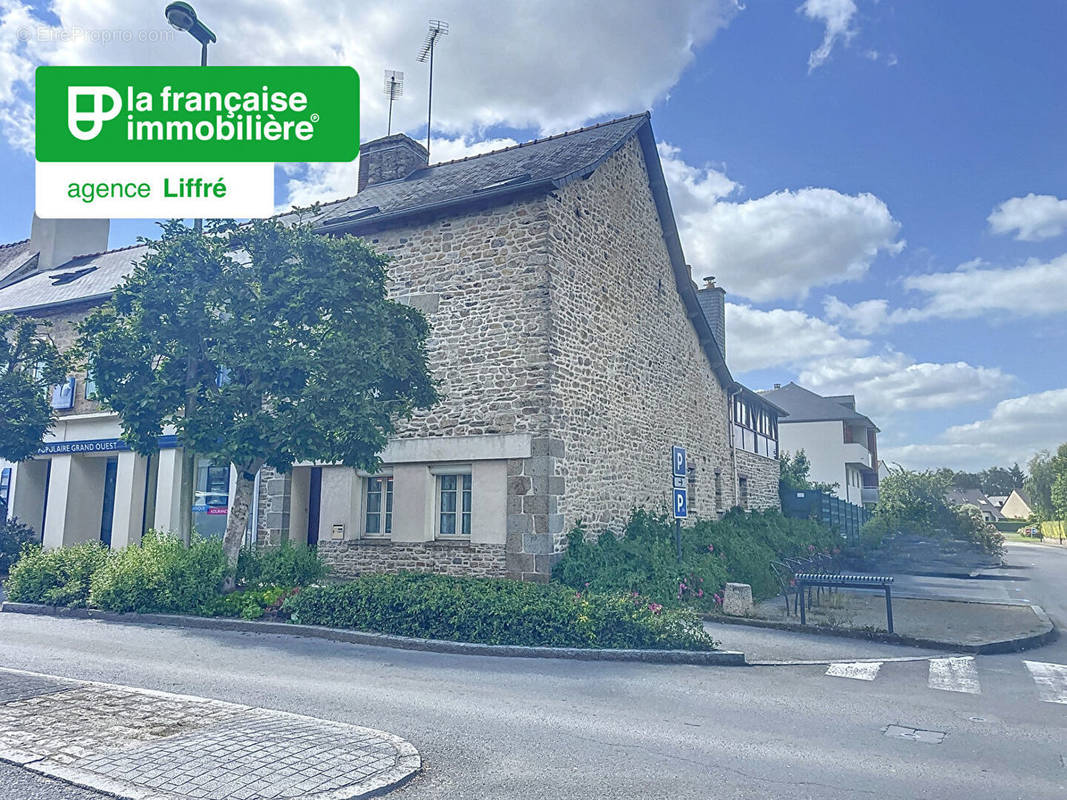 Maison à LIFFRE