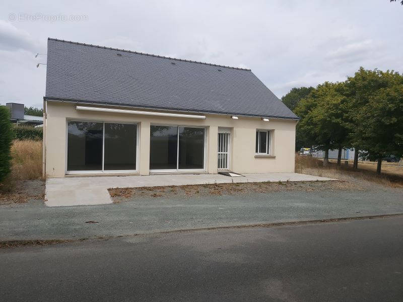 Commerce à DREFFEAC