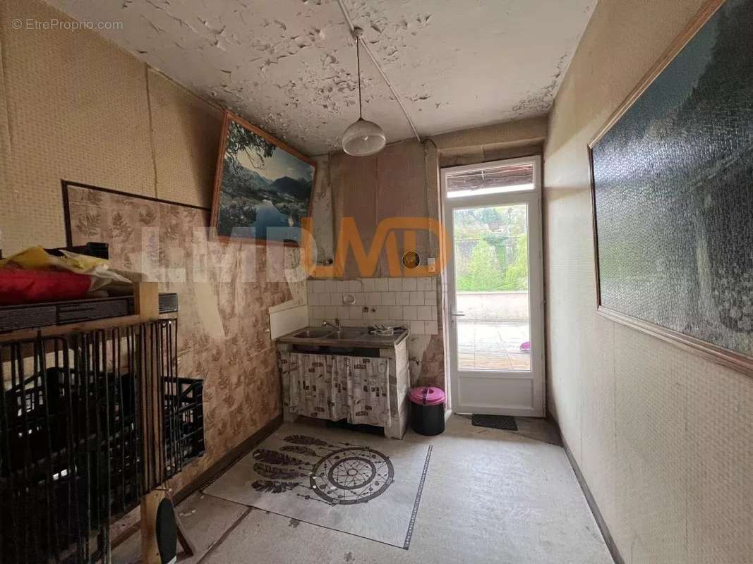 Appartement à AUBIN