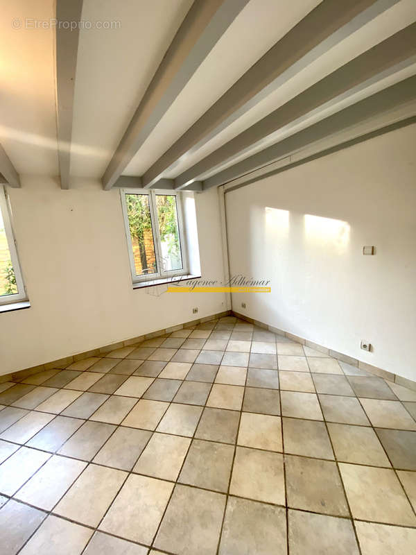 Appartement à MONTELIMAR