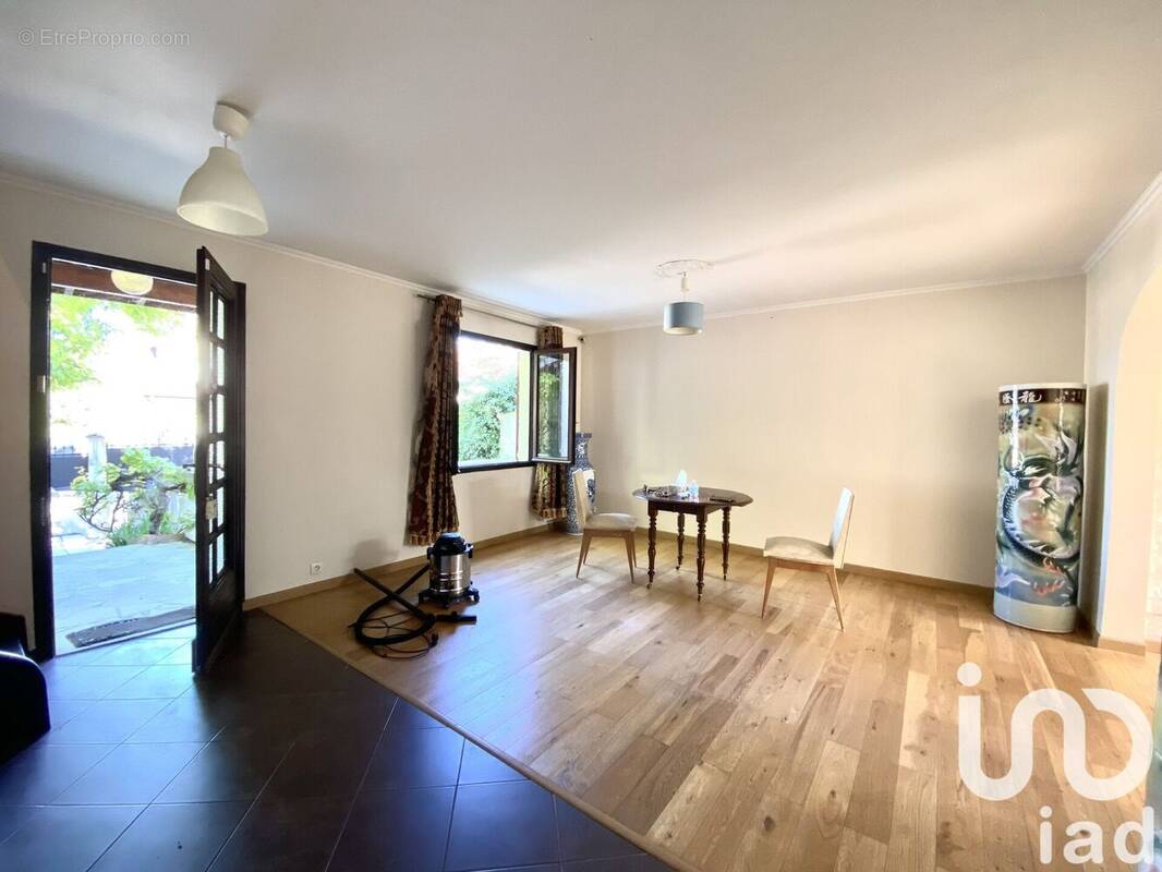 Photo 1 - Maison à VITRY-SUR-SEINE