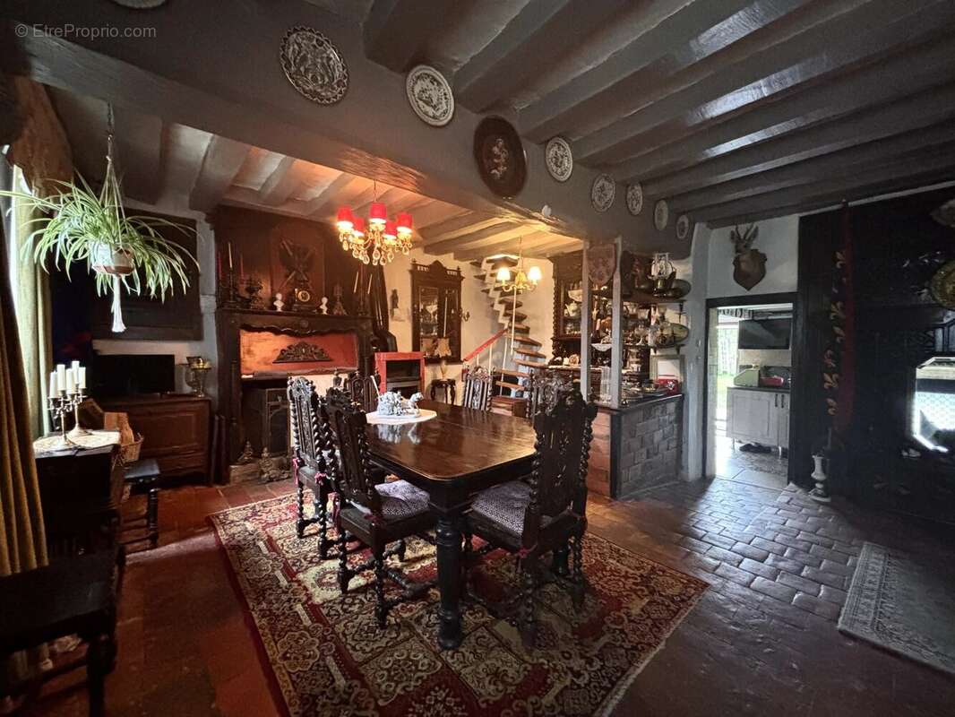 Maison à COURTENAY