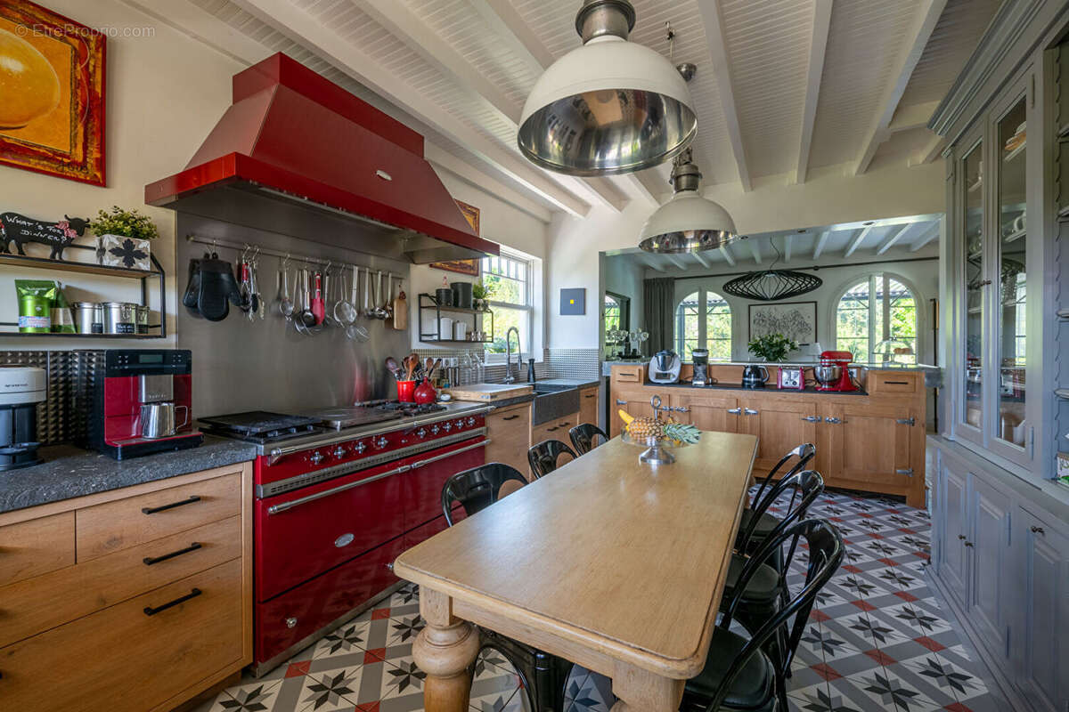 Maison à LA QUEUE-EN-BRIE