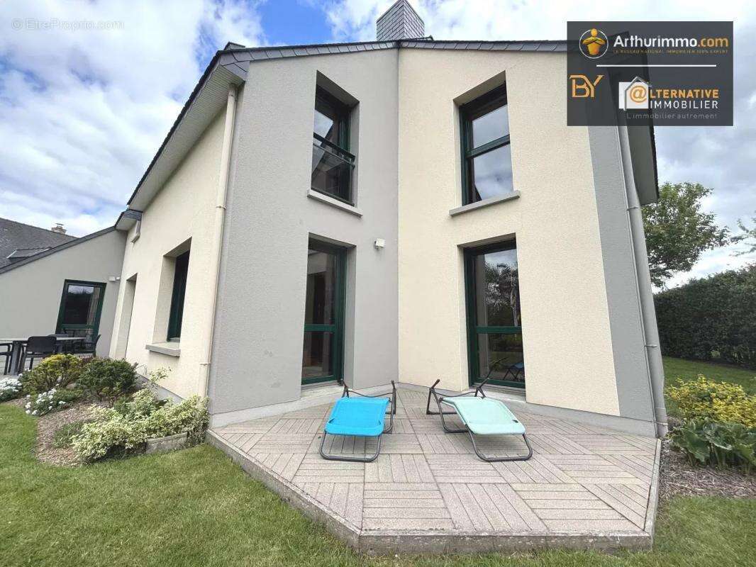 Maison à ARGENTRE-DU-PLESSIS