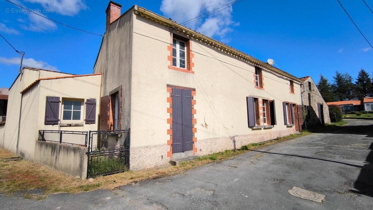 Photo 1 - Maison à NESMY